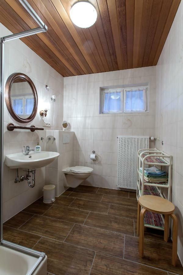 Ferienwohnung "Am Fuchsgraben" Tholey Esterno foto