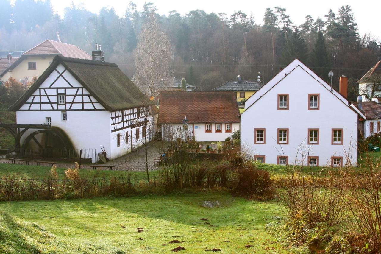 Ferienwohnung "Am Fuchsgraben" Tholey Esterno foto